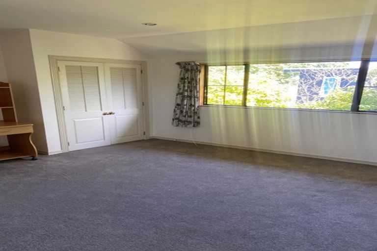 Photo of property in 90a Govett Avenue, Frankleigh Park, New Plymouth, 4310