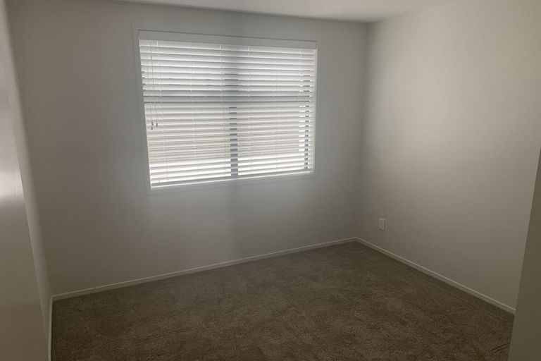 Photo of property in 4/388 Hibiscus Coast Highway, Orewa, 0931