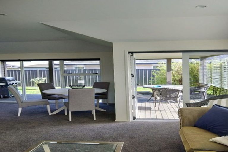 Photo of property in 9 Arbuckle Road, Frimley, Hastings, 4120