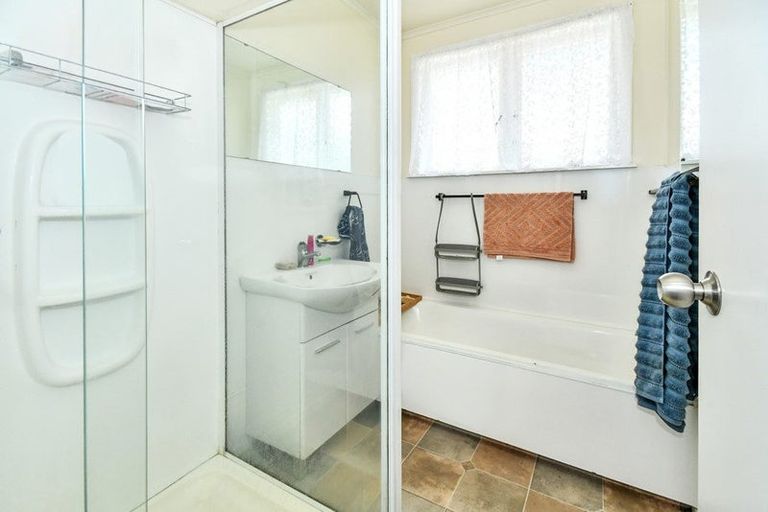 Photo of property in 50 Christmas Road, Manurewa, Auckland, 2102