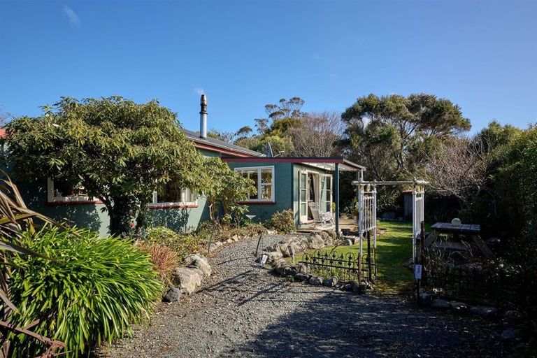 Photo of property in 223 Beach Road, Kaikoura, 7300