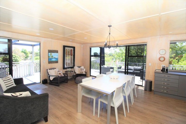 Photo of property in 112 Winslow Place, Matarangi, Whitianga, 3592