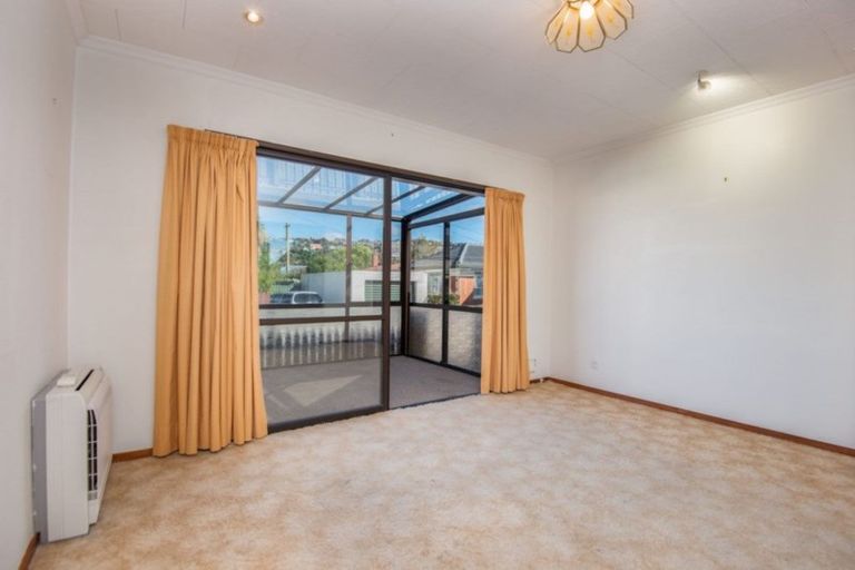 Photo of property in 40b Hargest Crescent, Saint Kilda, Dunedin, 9012