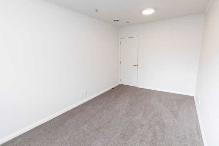 Photo of property in Monvie Apartments, 205/15 Holland Street, Te Aro, Wellington, 6011