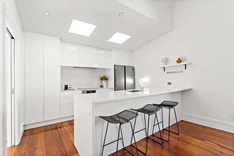 Photo of property in 1/6 Kowhai Street, Mount Eden, Auckland, 1024