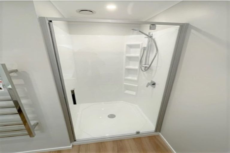 Photo of property in 6 Gloaming Lane, Wallaceville, Upper Hutt, 5018