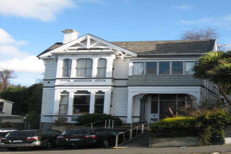 Photo of property in 12 Pitt Street, North Dunedin, Dunedin, 9016