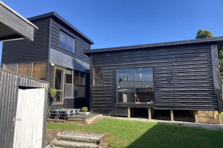 Photo of property in 3 Whakapaki Street, Urenui, 4375