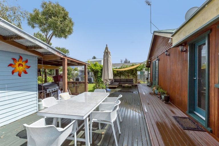 Photo of property in 11 Frederick Street, Carterton, 5713