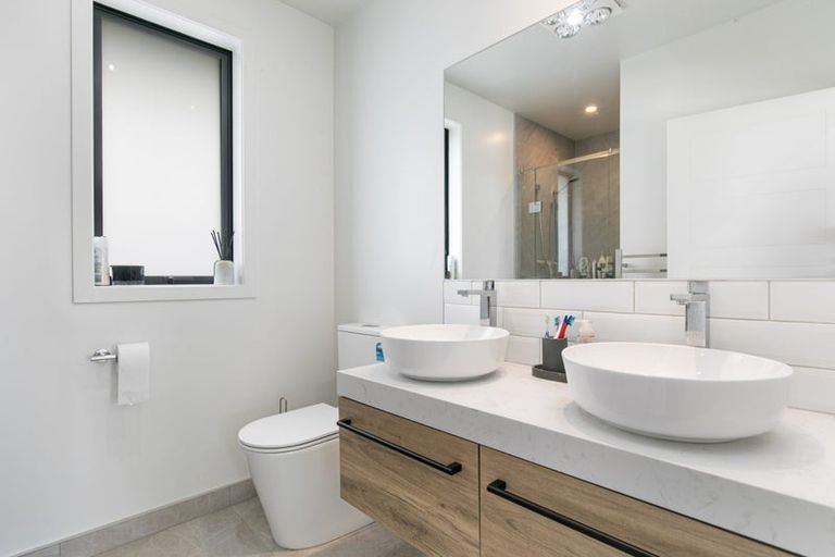 Photo of property in 79 Murray Ward Drive, Te Kauwhata, 3710