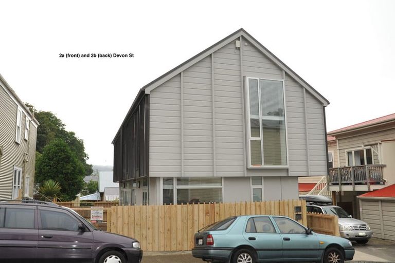 Photo of property in 2b Devon Street, Aro Valley, Wellington, 6021