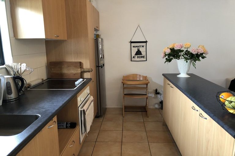 Photo of property in 5m Dryden Place, Mount Wellington, Auckland, 1051