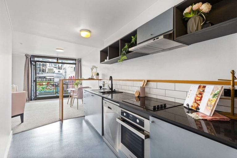 Photo of property in Hannahs Corner, 18/8 Leeds Street, Te Aro, Wellington, 6011