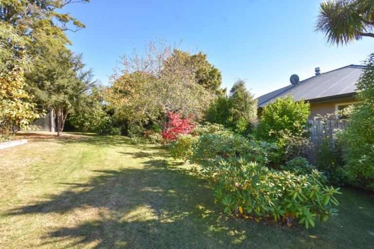 Photo of property in 15 Coach Road, Fairfield, Dunedin, 9018