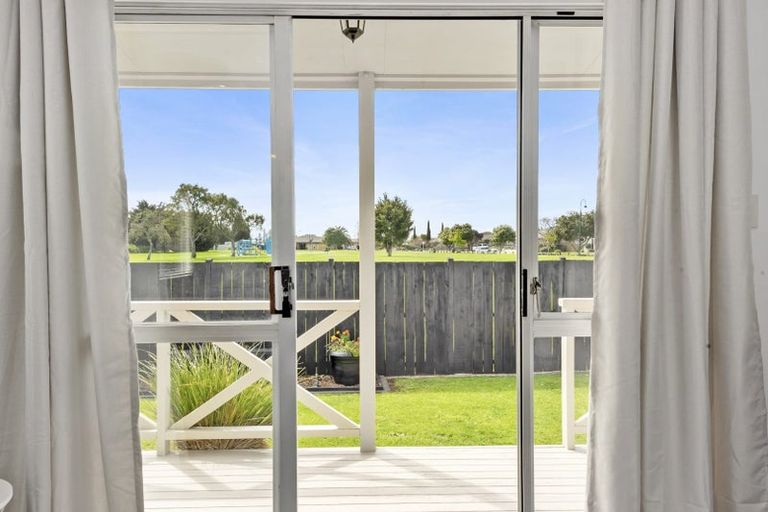 Photo of property in 24 Garland Drive, St Andrews, Hamilton, 3200