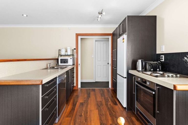 Photo of property in 236 Kennedy Road, Onekawa, Napier, 4110