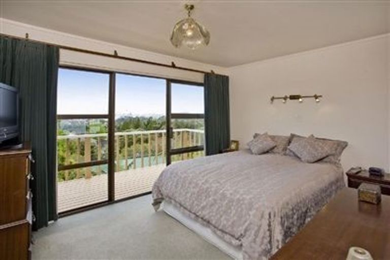 Photo of property in 44 Balmain Road, Chatswood, Auckland, 0626