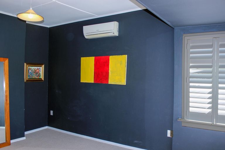 Photo of property in 7 Tweed Street, South Hill, Oamaru, 9400
