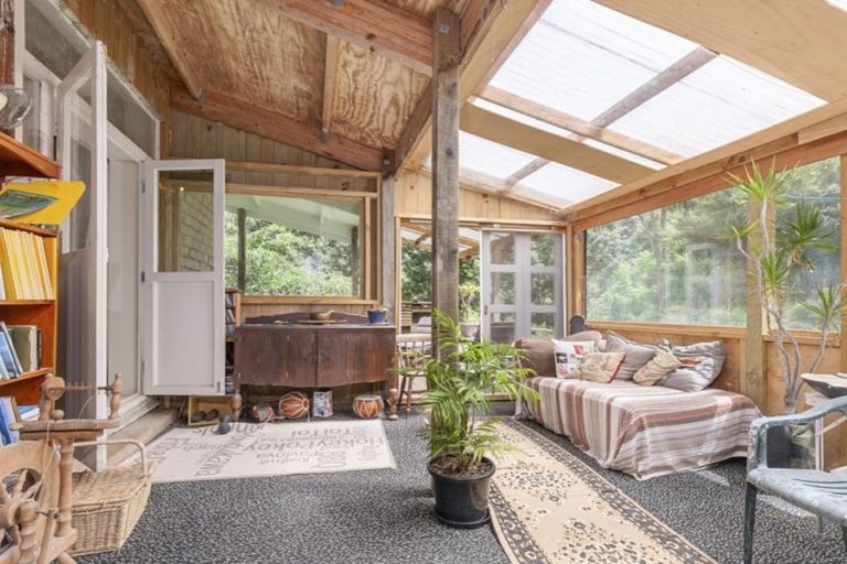 Photo of property in 950 Matakana Valley Road, Whangaripo, Wellsford, 0972