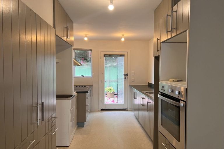 Photo of property in 2/81 Southampton Street, Sydenham, Christchurch, 8023