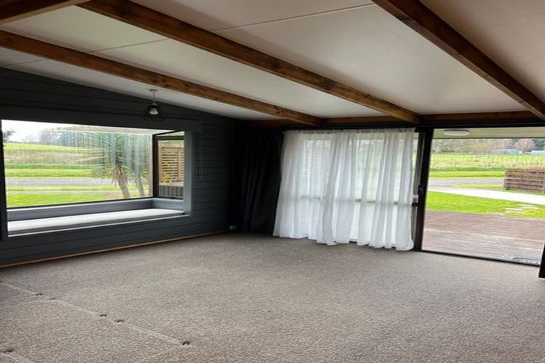 Photo of property in 28 Richardson Street, Woodville, 4920