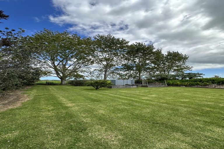 Photo of property in 365 Kumi Road, Awanui, 0486