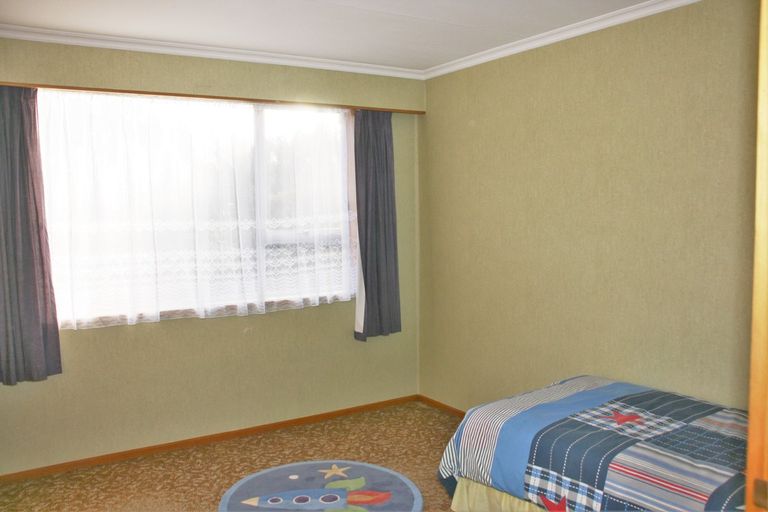 Photo of property in 73 Old Brighton Road, Fairfield, Dunedin, 9018