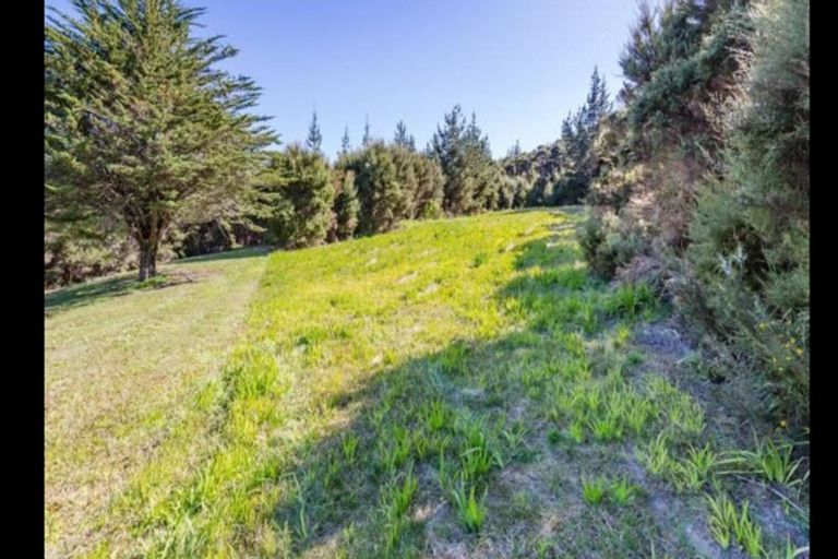 Photo of property in 123c Cable Bay Block Road, Cable Bay, 0420