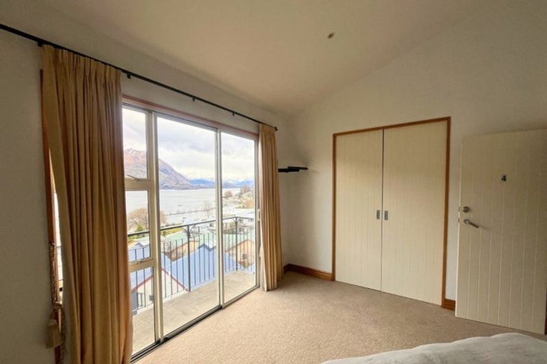 Photo of property in 10 Lismore Street, Wanaka, 9305