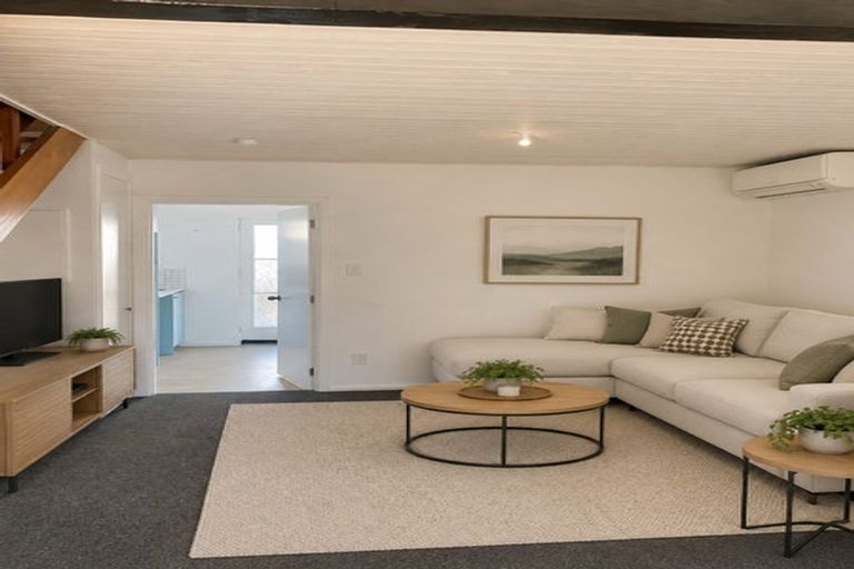 Photo of property in 3/129 Champion Street, Edgeware, Christchurch, 8013