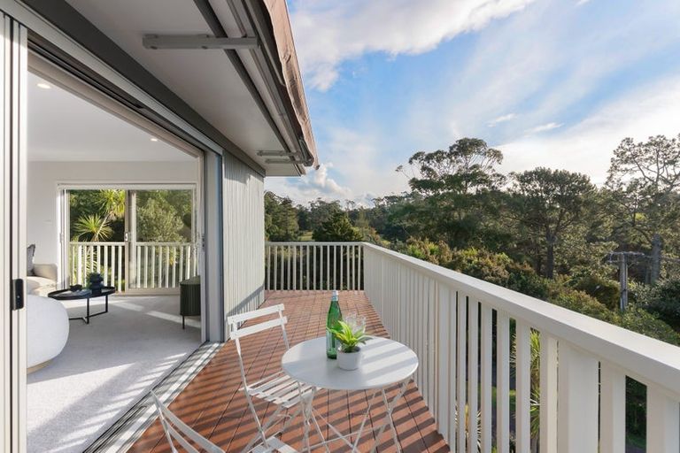 Photo of property in 1/98 Park Rise, Campbells Bay, Auckland, 0630