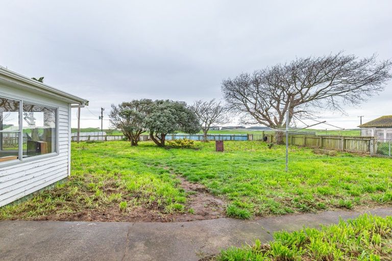 Photo of property in 428 Waitarere Beach Road, Waitarere, Levin, 5574