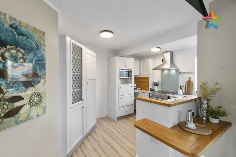 Photo of property in 60 Guthrie Street, Waterloo, Lower Hutt, 5011