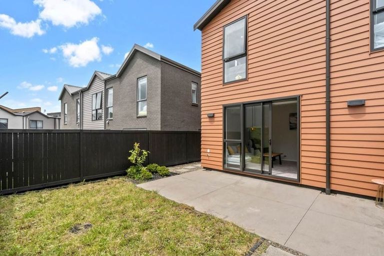 Photo of property in 36 Ringa Matau Road, Hobsonville, Auckland, 0616
