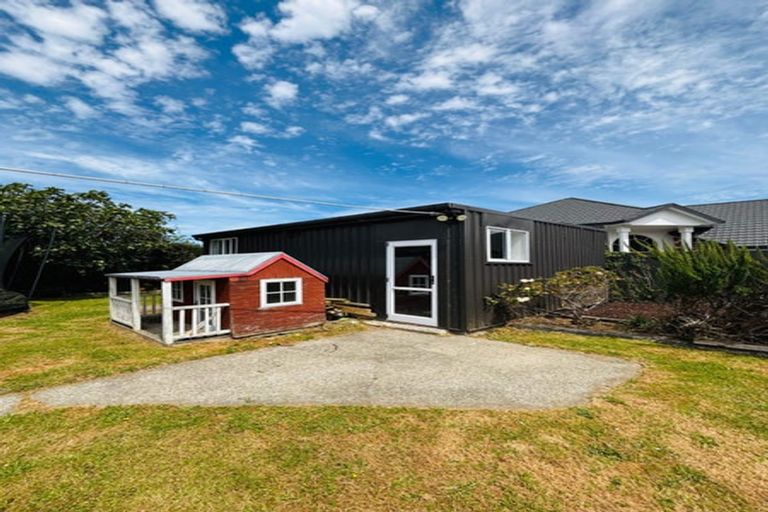 Photo of property in 5a Avalon Crescent, Avalon, Lower Hutt, 5011