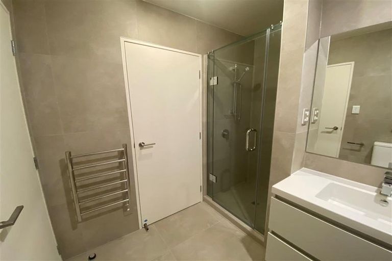 Photo of property in 8 Mahalo Avenue, Wiri, Auckland, 2104