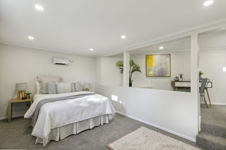 Photo of property in 3 Grenfell Drive, Karori, Wellington, 6012