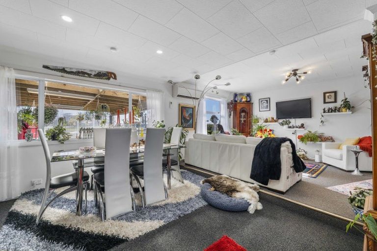 Photo of property in 3 Mabey Street, Eltham, 4322