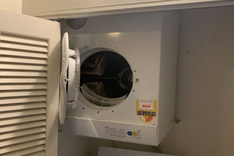 Photo of property in 66 Pipitea Street, Thorndon, Wellington, 6011