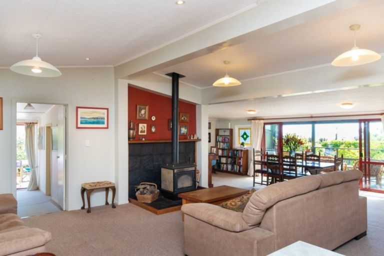 Photo of property in 24 Wellwood Terrace, Te Awanga, 4102