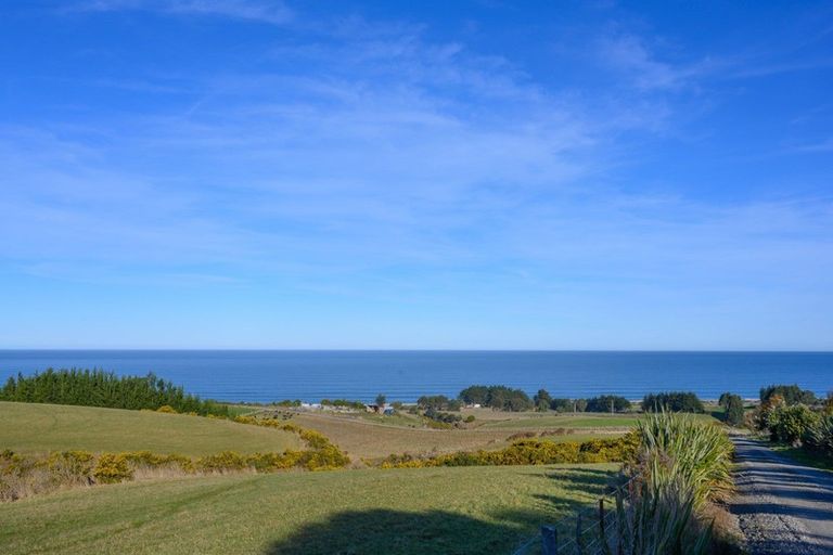 Photo of property in 168 Chrystalls Beach Road, Glenledi, Milton, 9292