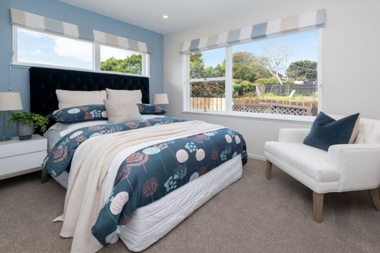 Photo of property in 52 Fordyce Avenue, Sunnyhills, Auckland, 2010