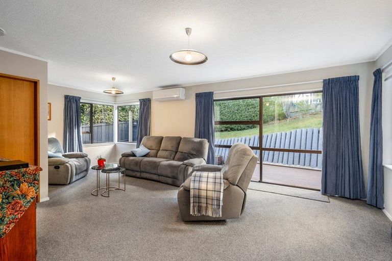 Photo of property in 3 Ramphal Terrace, Khandallah, Wellington, 6035