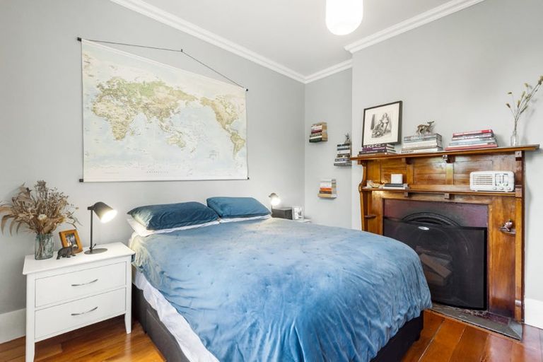 Photo of property in 17 Rangatira Road, Birkdale, Auckland, 0626