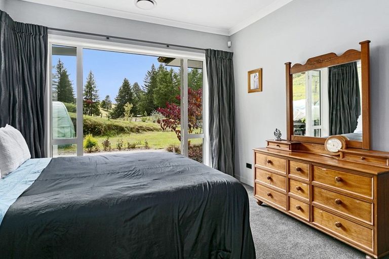 Photo of property in 16 Forest Road, Oruanui, Taupo, 3384