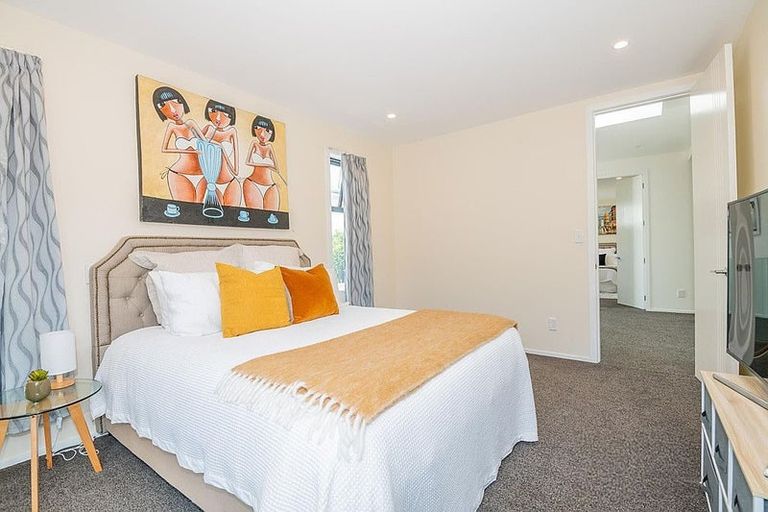 Photo of property in 90a Khandallah Road, Khandallah, Wellington, 6035