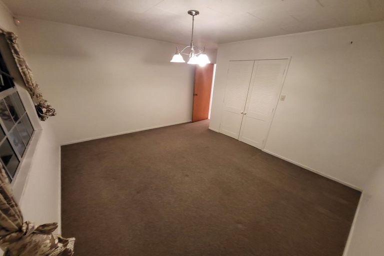 Photo of property in 7 Palmetto Place, Goodwood Heights, Auckland, 2105