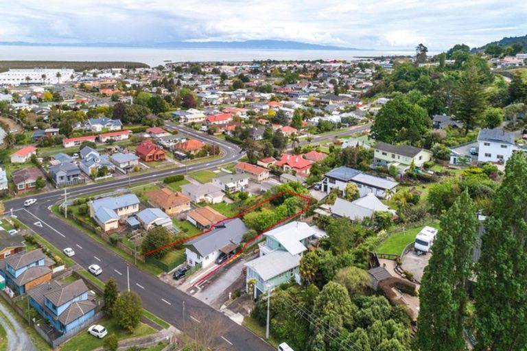 Photo of property in 105 Brunton Crescent, Thames, 3500