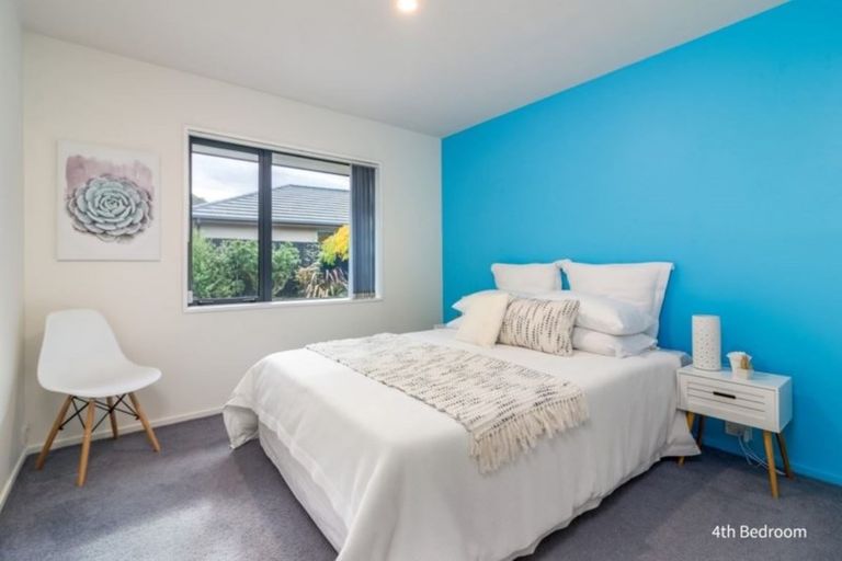 Photo of property in 21 Eastwood Rise, Waimairi Beach, Christchurch, 8083