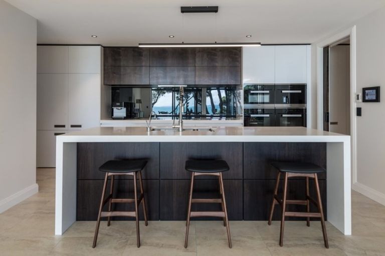 Photo of property in 218a Lake Road, Hauraki, Auckland, 0622